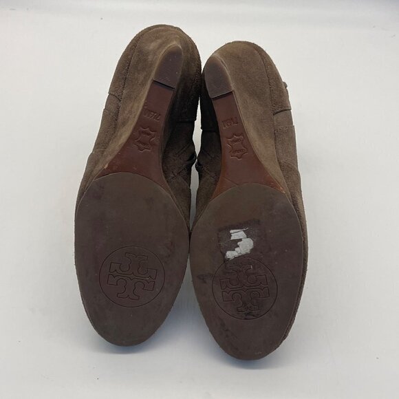 TORY BURCH Leather Milan Wedge Bootie Belted Gold Logo Size 7.5 - Picture 12 of 13